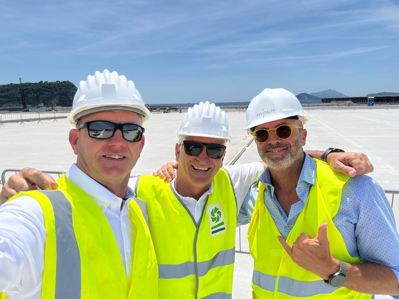  Base construction begins in Bagnoli for the Challenger Of Record GB1, video
