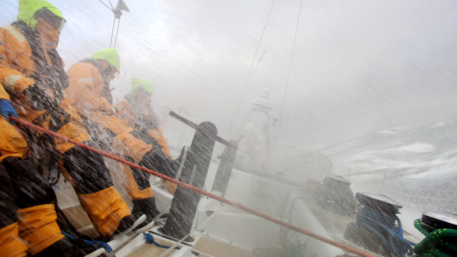 Qingdao, Punta del Este and Imagine your Korea lead Day 14 of Clipper Race