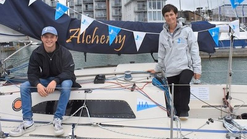 15 y-old Timothy Long sails around Britain solo raising money for cancer charity