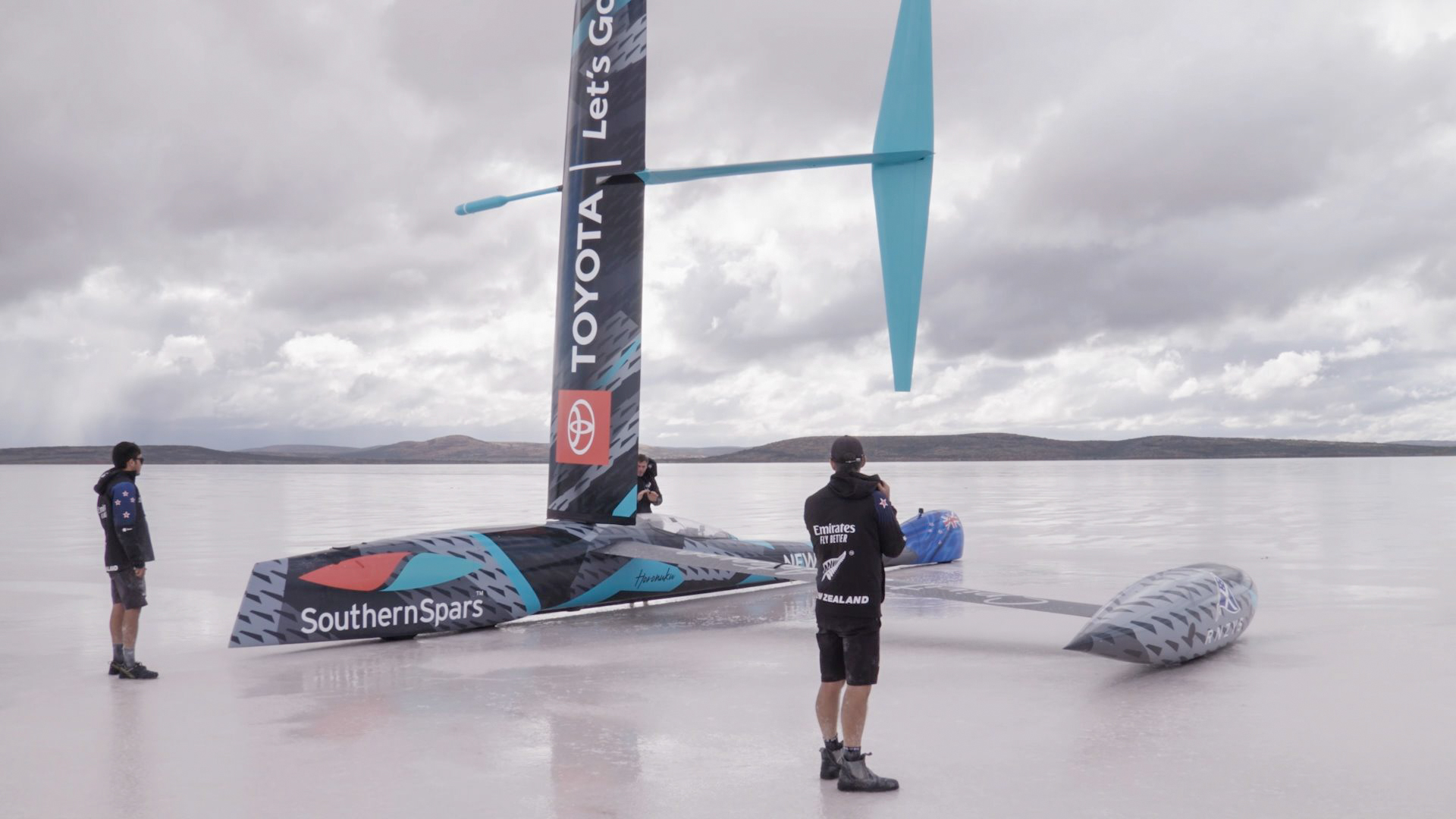 Stop-start week for Emirates Team New Zealand's Project Landspeed