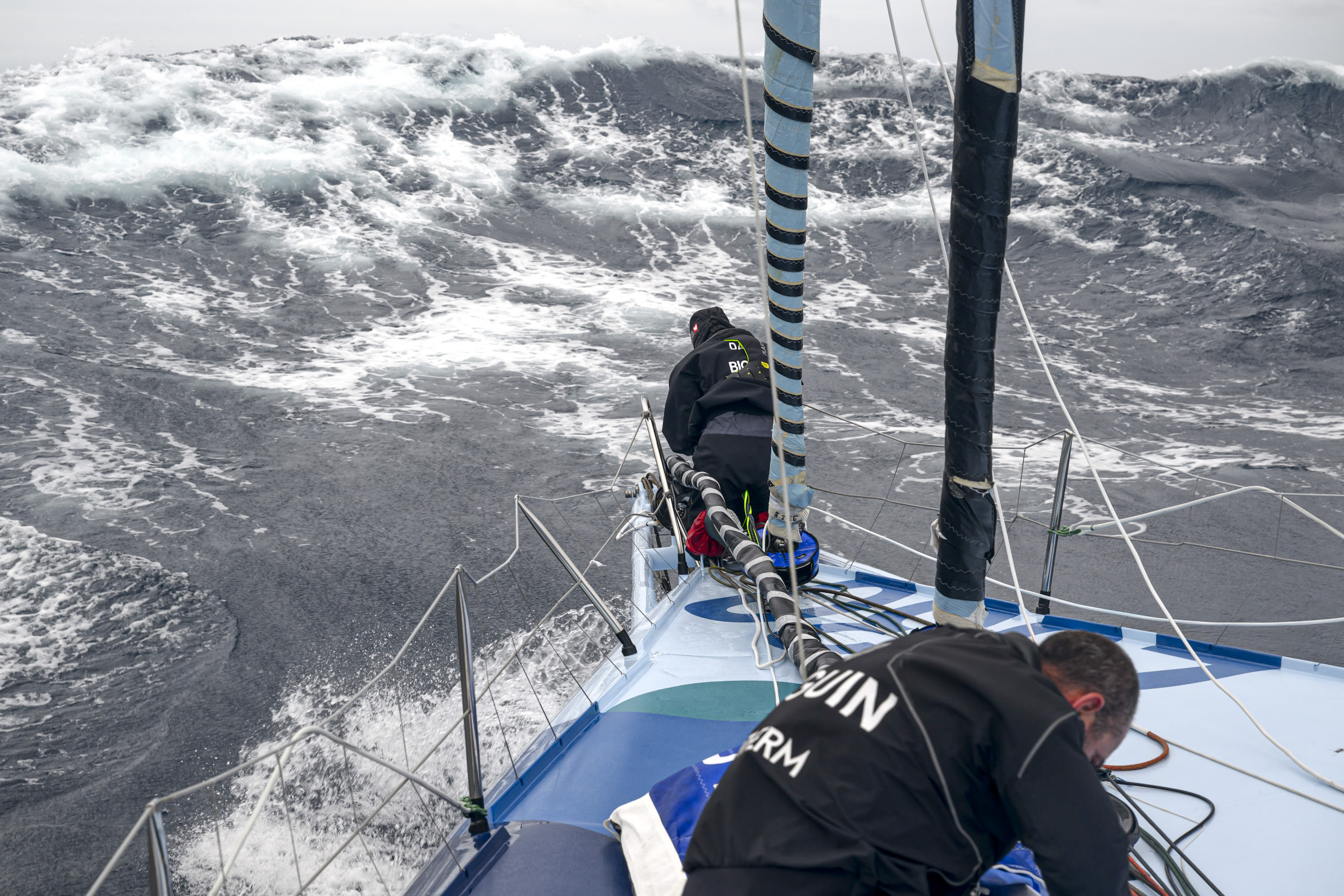 Ocean Race teams focus on ice limits and Cape Horn after collecting points